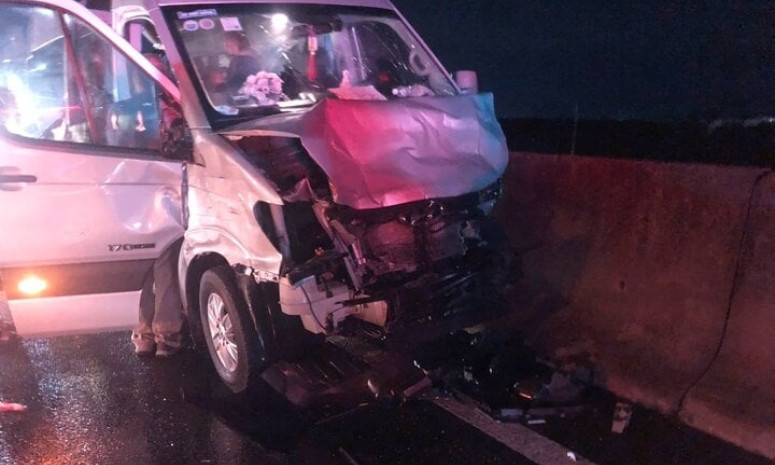 Tai nạn liên hoàn trên cao tốc TP.HCM - Trung Lương, 11 người nhập viện