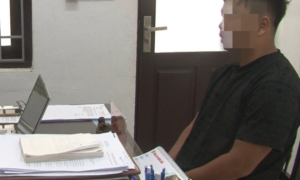 Triệu tập đối tượng giả danh công an chuyên tiếp cận nữ sinh ở Huế