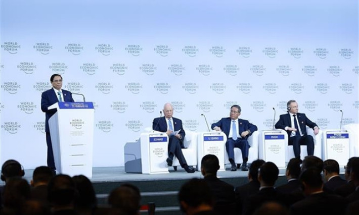 PM Chính attends the Informal Gathering of World Economic Leaders (IGWEL)