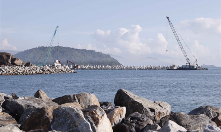 National Assembly grants specific mechanisms to Đà Nẵng with free trade zone to be established