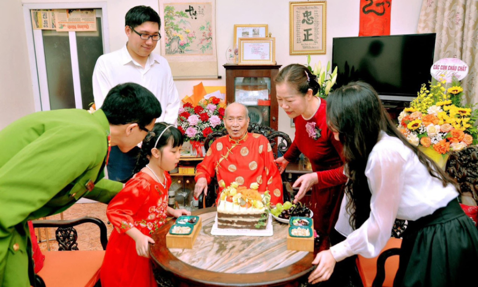 Vietnamese Family Day: Traditional family values promoted