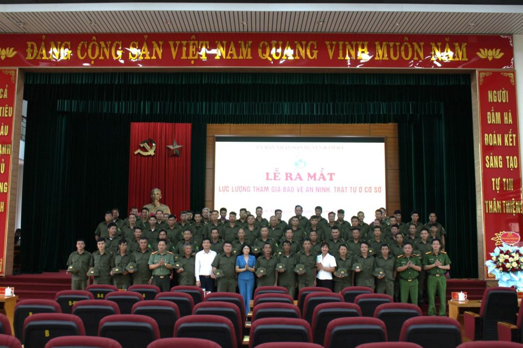 Huyện Đầm Hà tổ chức lễ ra mắt lực lượng tham gia bảo vệ an ninh, trật tự ở cơ sở ngày 1/7/2024