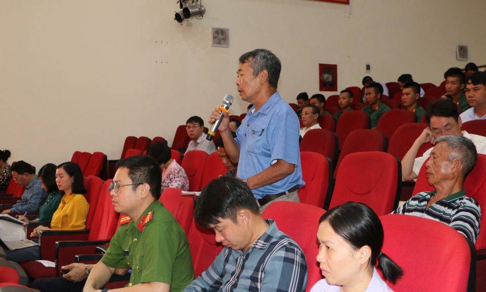 ĐBQH tỉnh Quảng Ninh tiếp xúc cử tri tại Cô Tô   