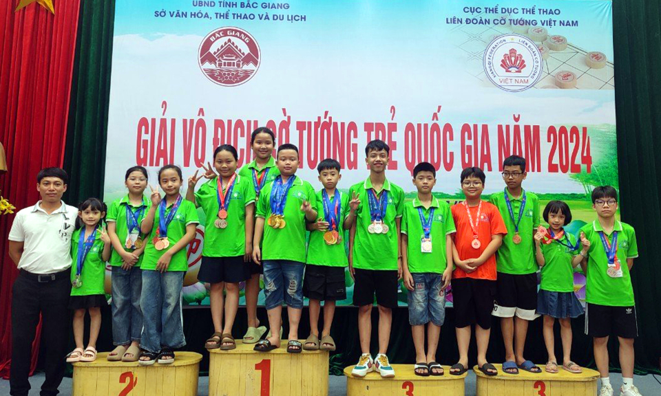 Quảng Ninh giành 10 HCV tại Giải VĐ Cờ tướng trẻ toàn quốc 2024