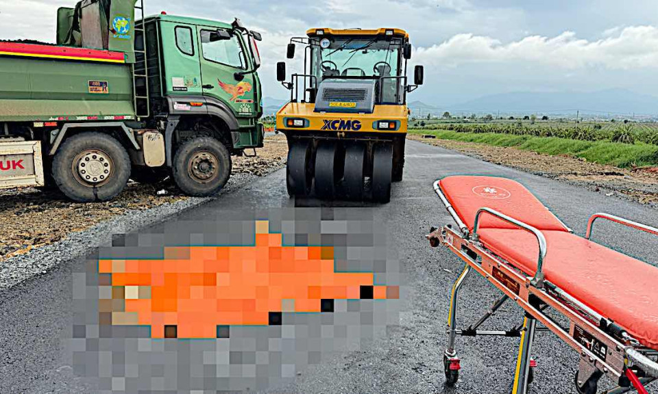 Nam công nhân tử vong khi đang thi công thảm nhựa đường tại Bình Thuận