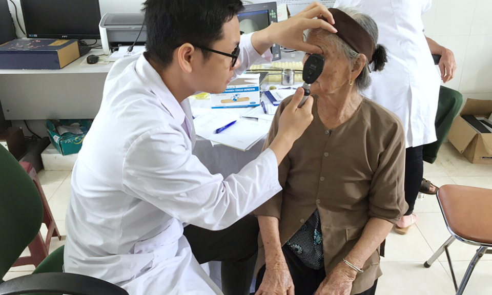 Nâng cao chất lượng chăm sóc sức khỏe vùng đồng bào DTTS