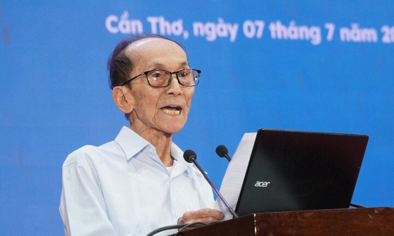 Bài phát biểu xúc động của cụ ông 87 tuổi trúng tuyển thạc sĩ Trường ĐH Cần Thơ