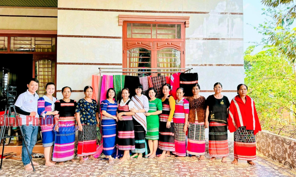 Bài cuối: Đánh thức tinh hoa thổ cẩm 