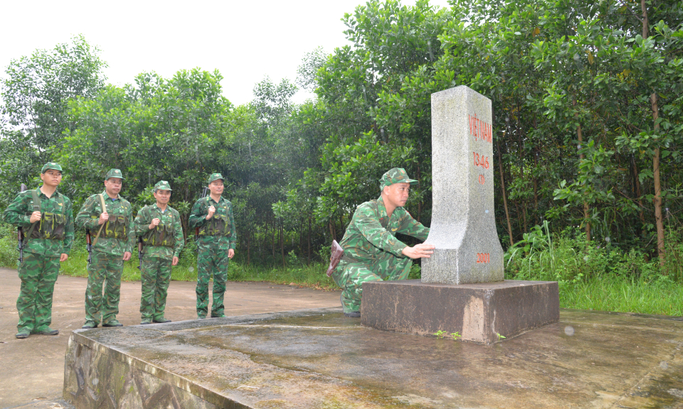   Đồn BP Pò Hèn: Thi đua lập công, giành "Hoa quyết thắng"