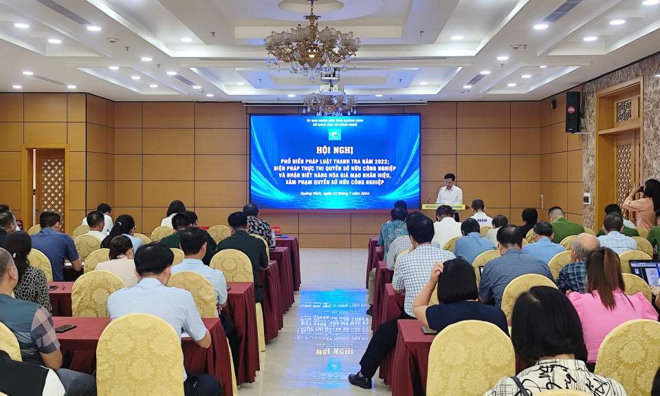 Hội nghị phổ biến pháp luật trong lĩnh vực khoa học và công nghệ