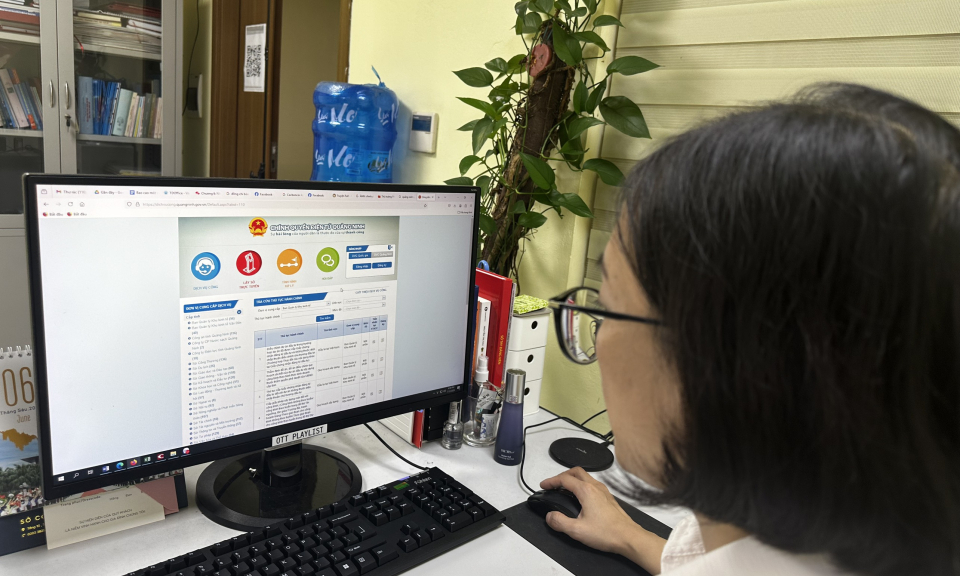 Đẩy mạnh thực hiện cải cách thủ tục hành chính trên môi trường điện tử