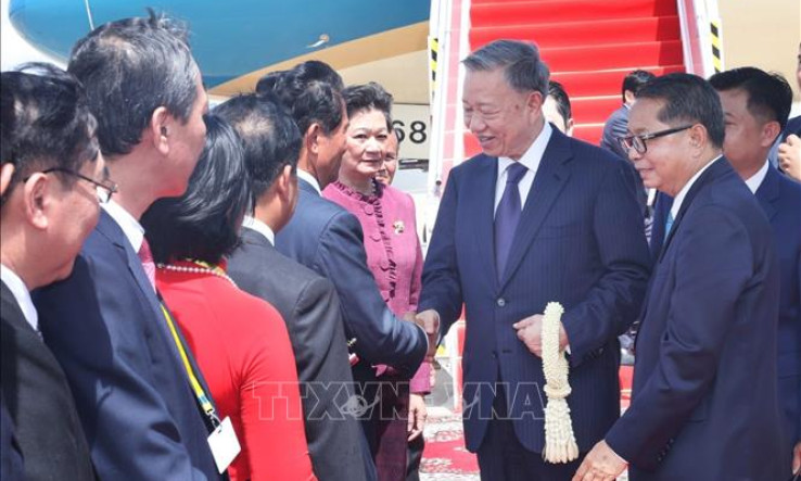 Chủ tịch nước Tô Lâm bắt đầu thăm cấp Nhà nước Vương quốc Campuchia  
