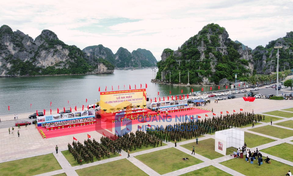 Lễ ra mắt Lực lượng tham gia bảo vệ an ninh, trật tự ở cơ sở, tháng 7-2024