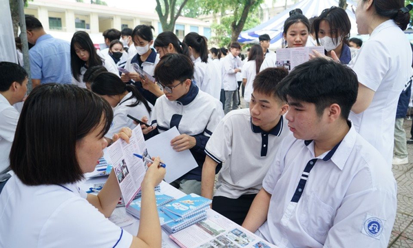 Những việc cần làm sau khi biết điểm thi tốt nghiệp THPT 2024 