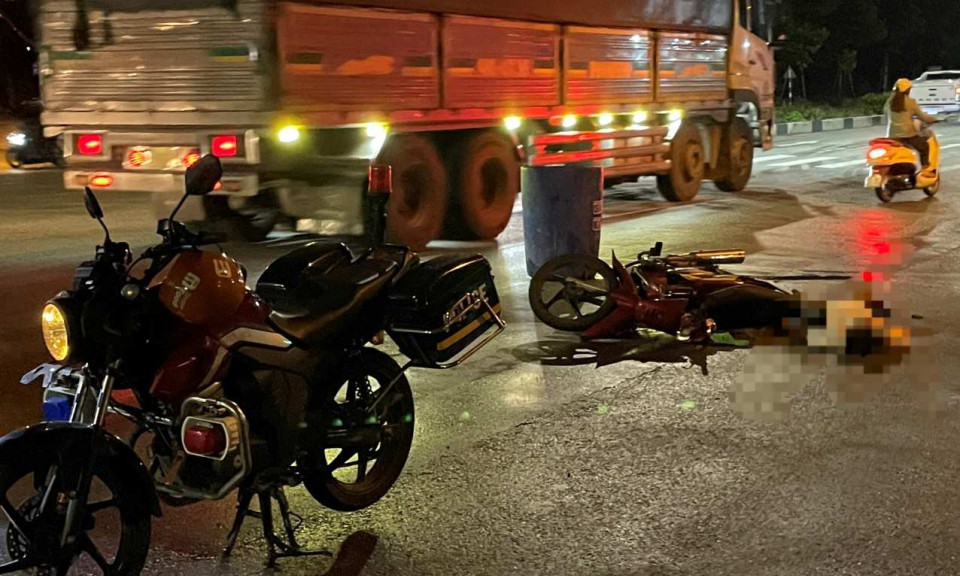 Tai nạn giữa xe máy và taxi khiến người đàn ông tử vong tại Bình Dương