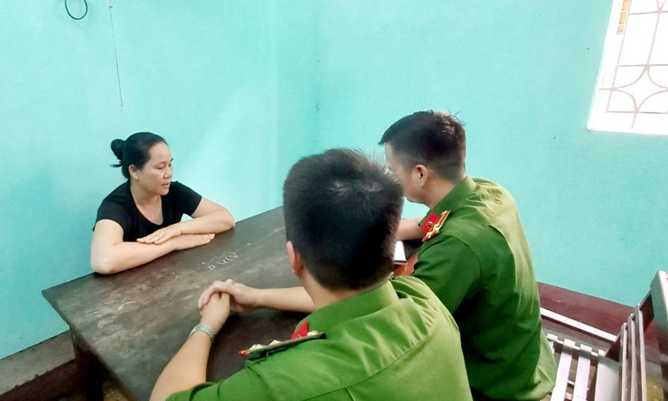 Lật tẩy mánh khoé trộm cắp của "nữ quái" có 5 tiền án