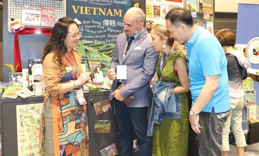 Việt Nam attends 34th Hong Kong Book Fair