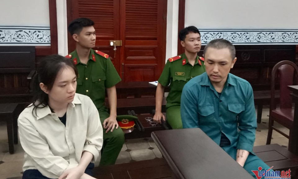 Cặp đôi người Singapore rủ nhau trộm cắp ở Việt Nam vì 'cuộc sống khó khăn'