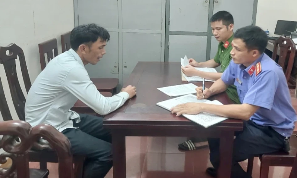 Bắt được kẻ hiếp dâm cô gái bên đường rồi cướp 5 triệu đồng