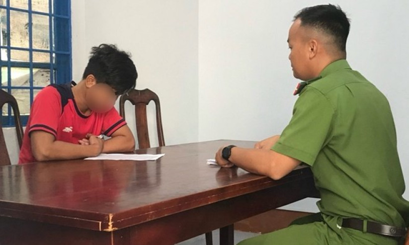 Bắt 2 đối tượng lừa đảo buôn bán xe máy qua mạng xã hội