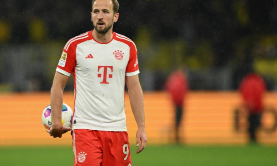Bayern báo hung tin về Kane