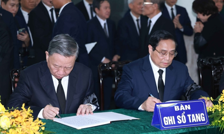 Respect-paying ceremonies held nationwide for Party leader Nguyễn Phú Trọng