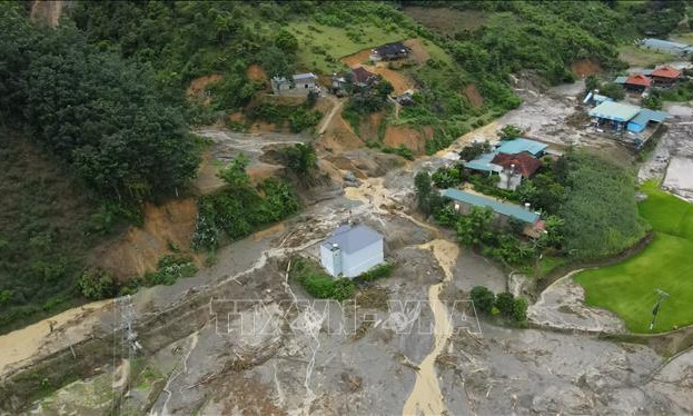 Điện Biên: Lũ quét trong đêm khiến ít nhất 7 người chết, mất tích