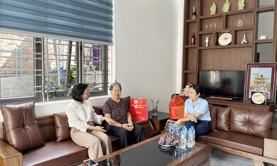 Chăm lo nhà ở cho người có công