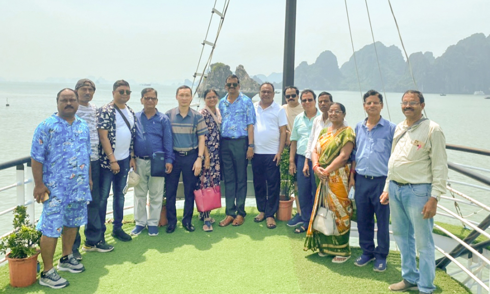 Hội Hữu nghị và Hợp tác Văn hóa Ấn Độ thăm Quảng Ninh