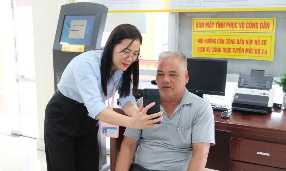 TX Đông Triều: Giải quyết thủ tục hành chính trên môi trường điện tử