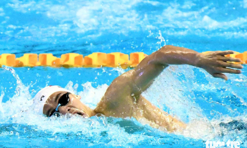 Huy Hoàng sa sút, bị loại ở nội dung 800m Olympic 2024