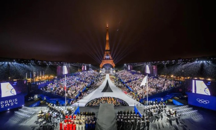 Khủng hoảng từ lễ khai mạc Olympic Paris 2024