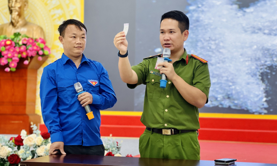 Đẩy mạnh công tác tuyên truyền, phòng chống tệ nạn ma tuý
