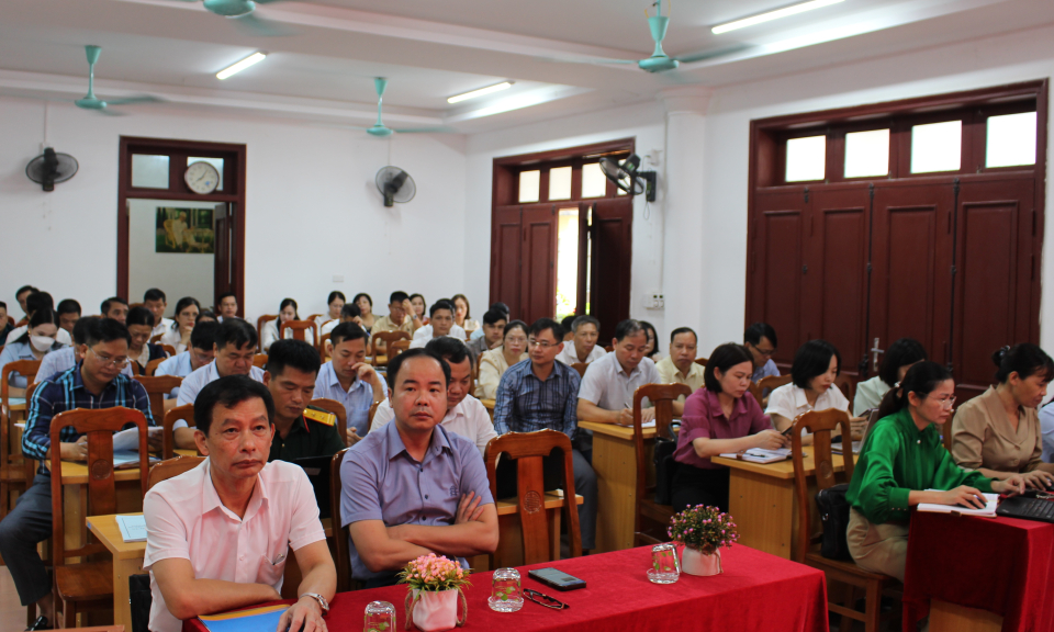 Huyện ủy Đầm Hà khai mạc lớp bồi dưỡng công tác kiểm tra, giám sát, thi hành kỷ luật của Đảng 