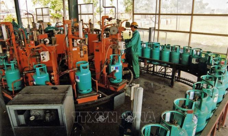 Giá gas bán lẻ trong nước bắt đầu tăng từ ngày 1/8