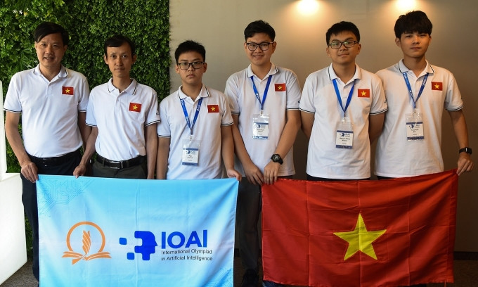 Vietnamese students win silver medal at first international AI olympiad