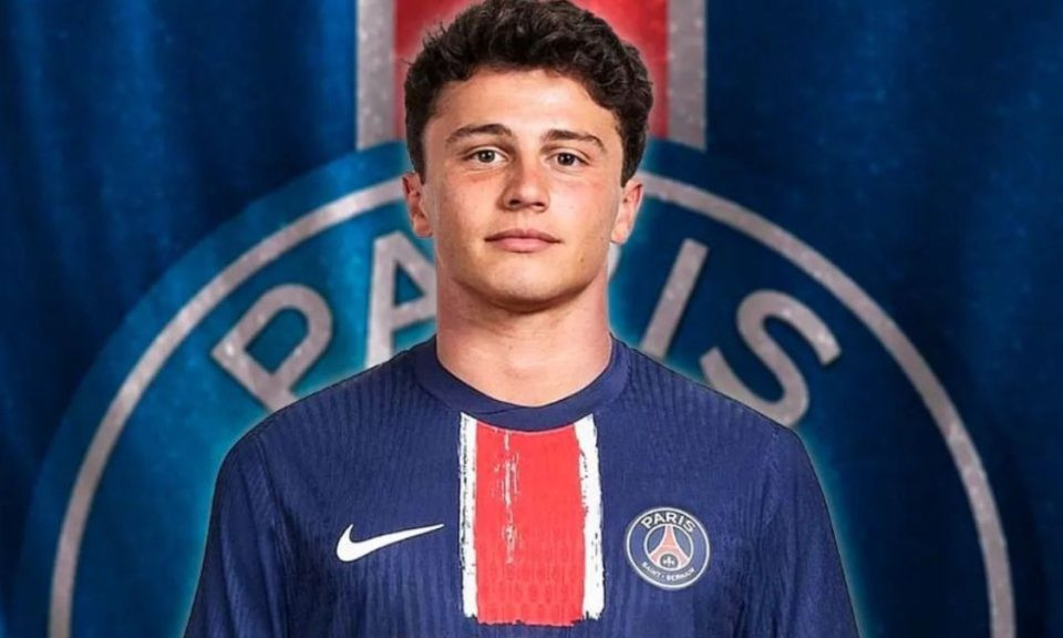 PSG nổ bom tấn Joao Neves