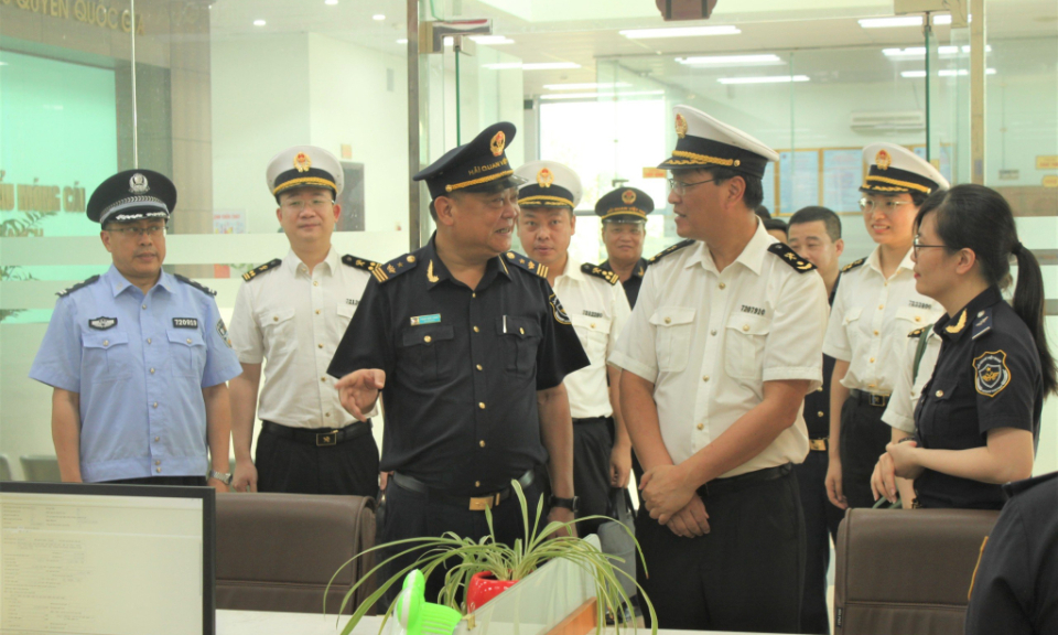 Hải quan Móng Cái: Hỗ trợ, đồng hành cùng doanh nghiệp