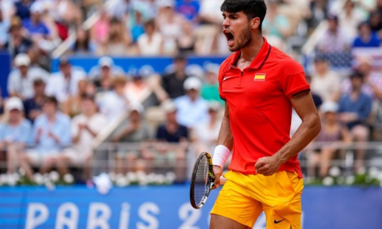 Alcaraz vào bán kết, Zverev bị loại ở Olympic 2024