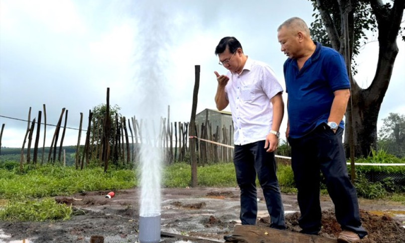 Lý giải 'hiện tượng lạ' sau động đất ở Kon Tum