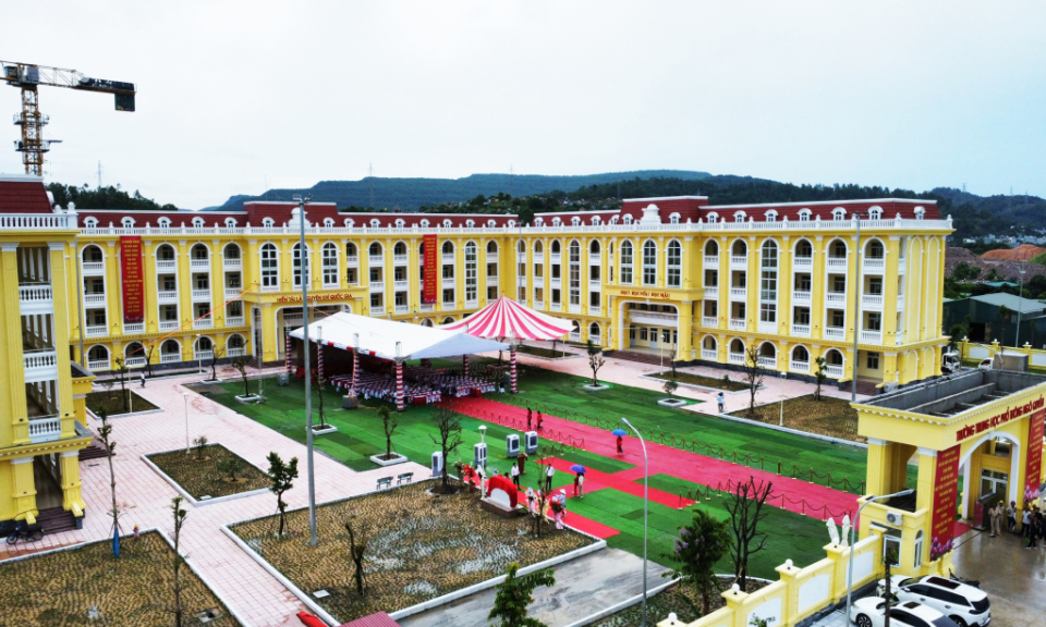 Xây dựng, phát triển thành phố Hạ Long lên tầm cao mới