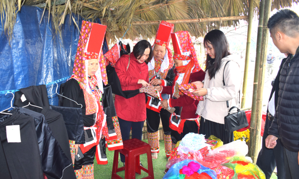 Higland markets feature unique cultural identities in Quang Ninh