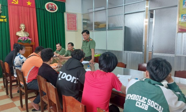 13 học sinh, sinh viên bị xử phạt vì bán tài khoản ngân hàng
