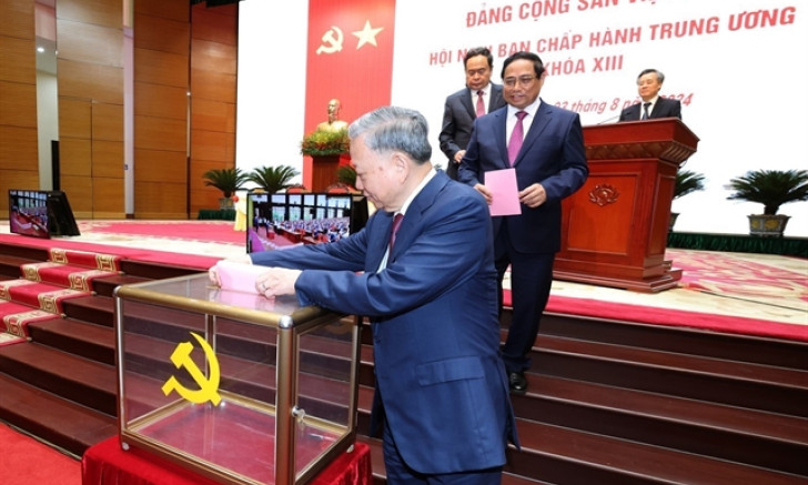 World leaders extend congratulations to Party chief Tô Lâm