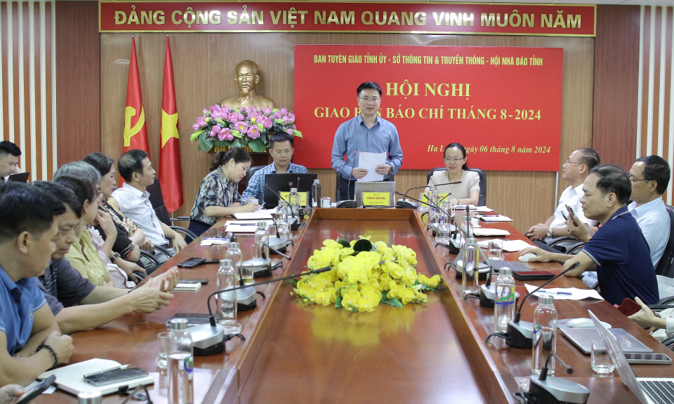Hội nghị giao ban báo chí tháng 8/2024