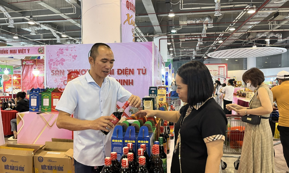 35 tổ chức, cá nhân vi phạm hành chính về an toàn thực phẩm 
