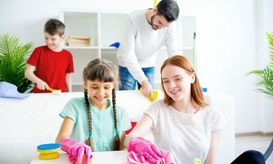 Có nên dạy con làm việc nhà, mấy tuổi là phù hợp?