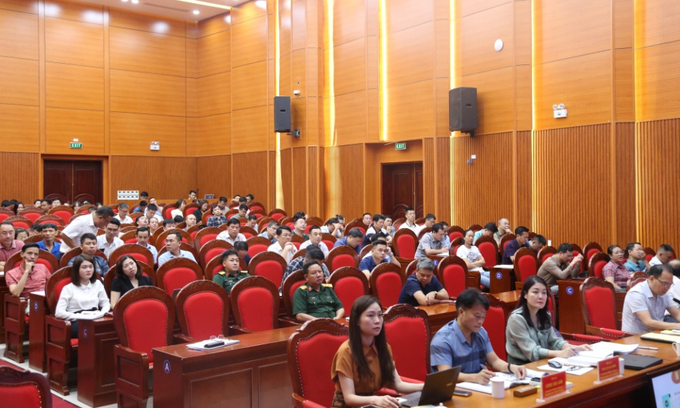 Hạ Long: Tổ chức tập huấn cập nhật kiến thức về Luật Đất đai 2024 đến tận tổ trưởng thôn, khu của 33 xã, phường