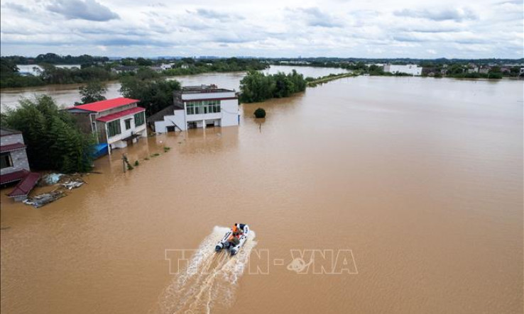 Trung Quốc sơ tán hơn 80.000 người ở Tứ Xuyên do mưa lớn