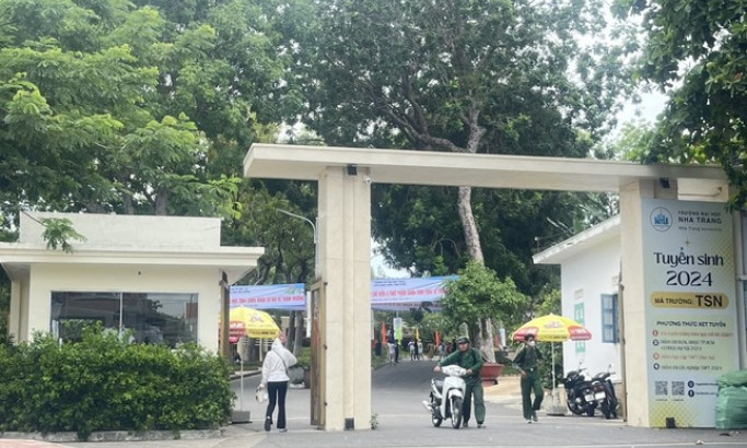 Khánh Hòa: Trường nhập sai học phí, nhiều sinh viên chưa được nhận bằng